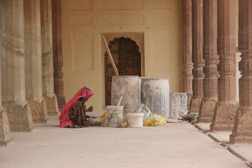 Painting a Fort in India