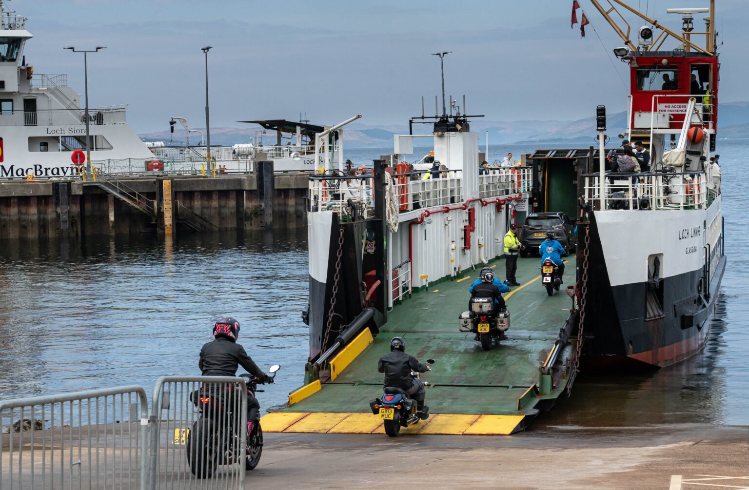 Calmac Ferry to Great Cumbrae